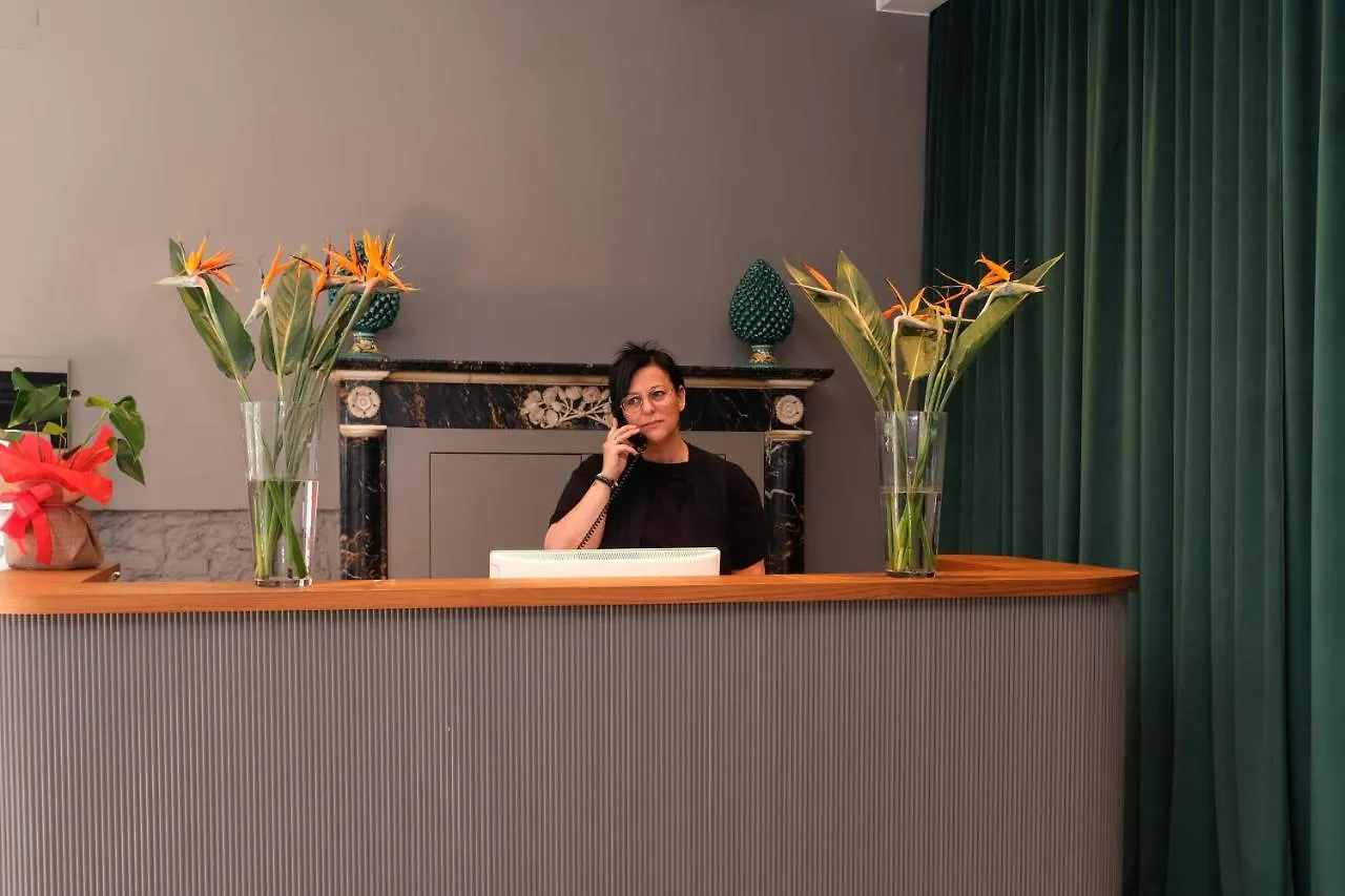 **  Hotel Gelmini Werona Włochy